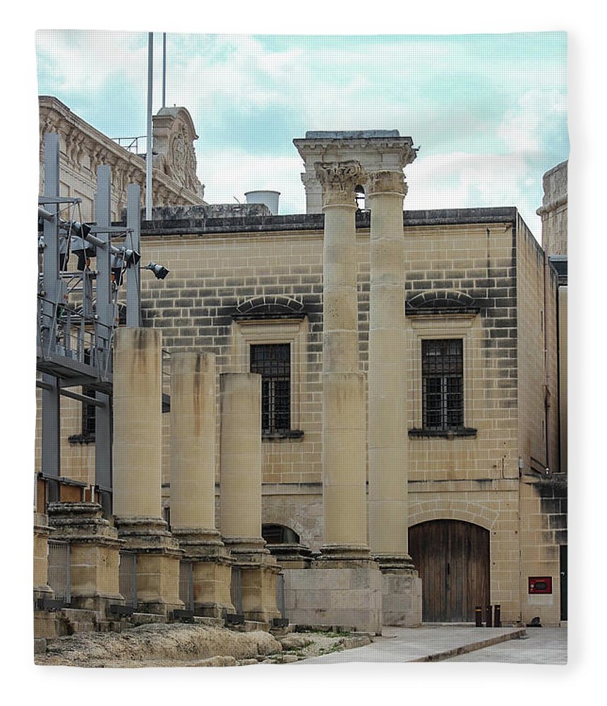 A Glimpse Of Valetta Malta - Blanket