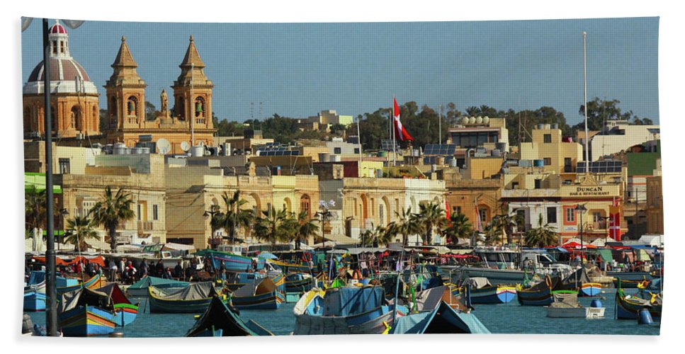 Amazing Malta - Bath Towel