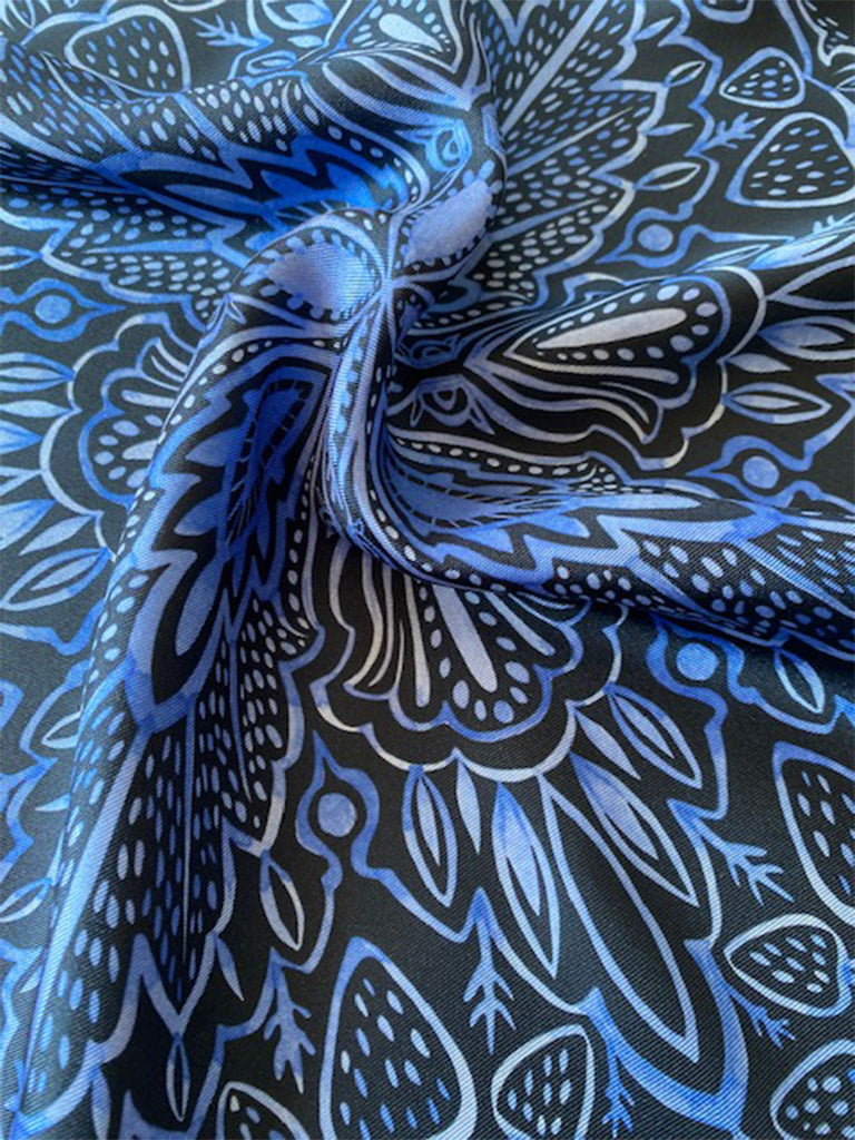 Asymmetric Pocket Square