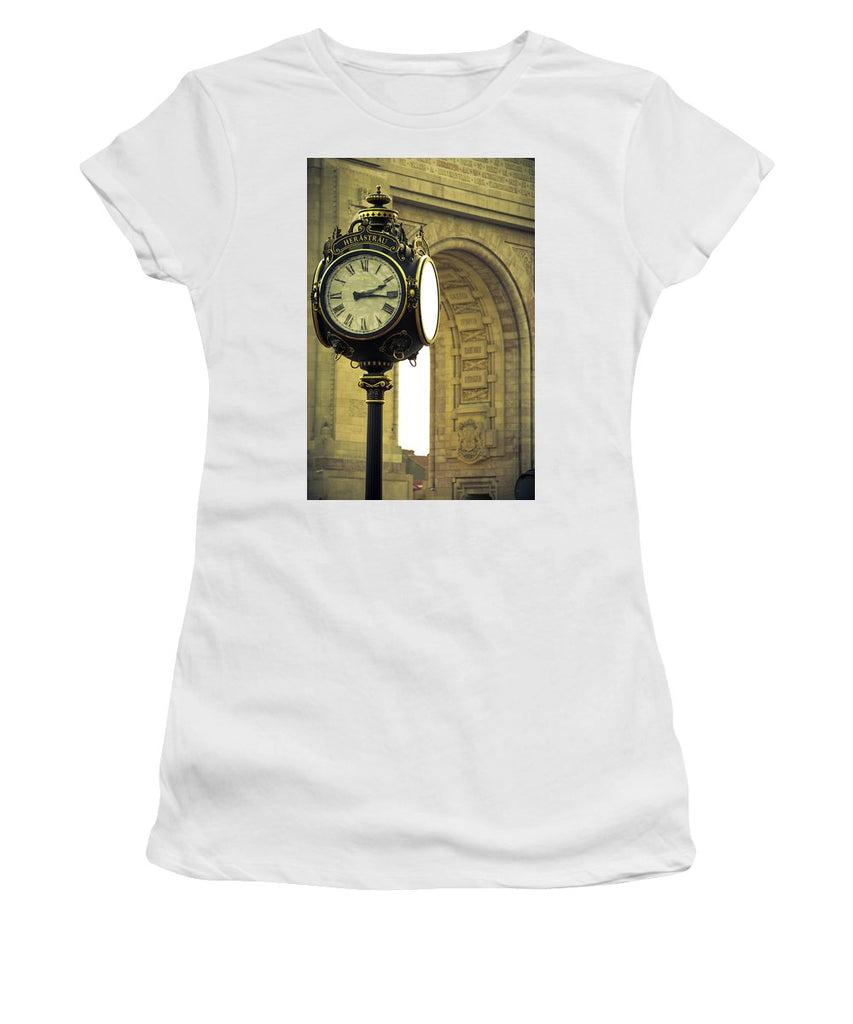 Back In Time 1459  - Women's T-Shirt