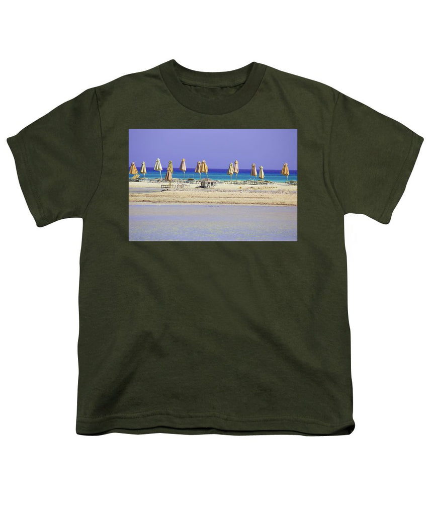 Beach, Sea And Umbrellas - Youth T-Shirt