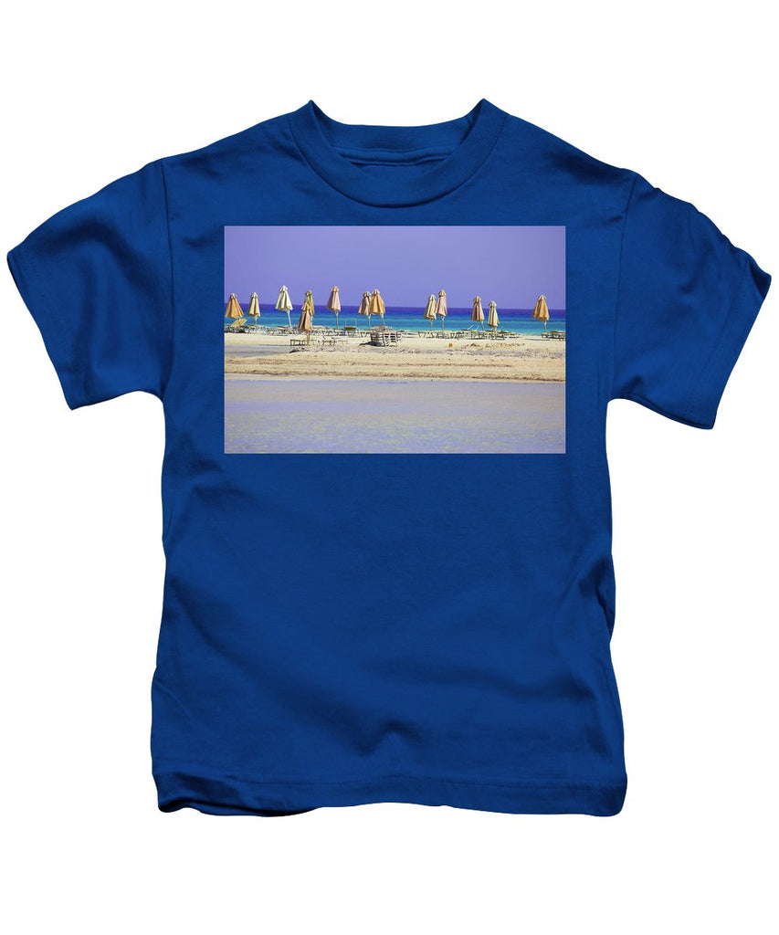 Beach, Sea And Umbrellas - Kids T-Shirt