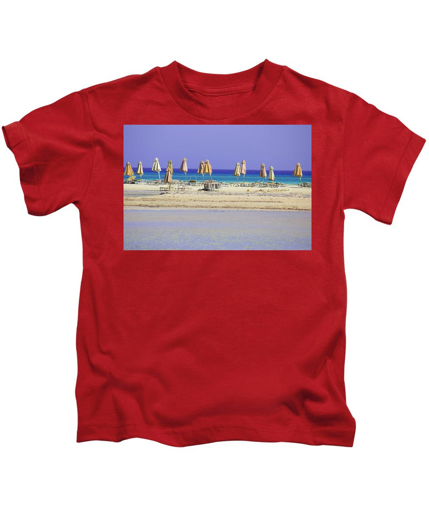 Beach, Sea And Umbrellas - Kids T-Shirt