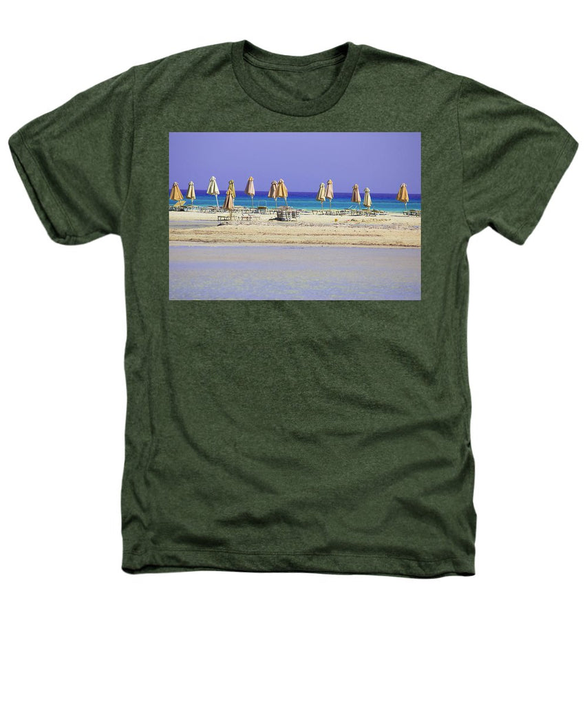 Beach, Sea And Umbrellas - Heathers T-Shirt