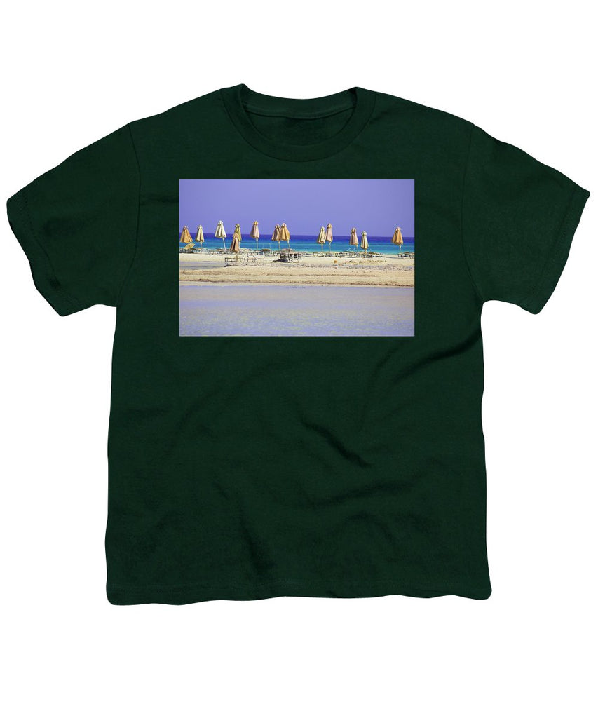 Beach, Sea And Umbrellas - Youth T-Shirt