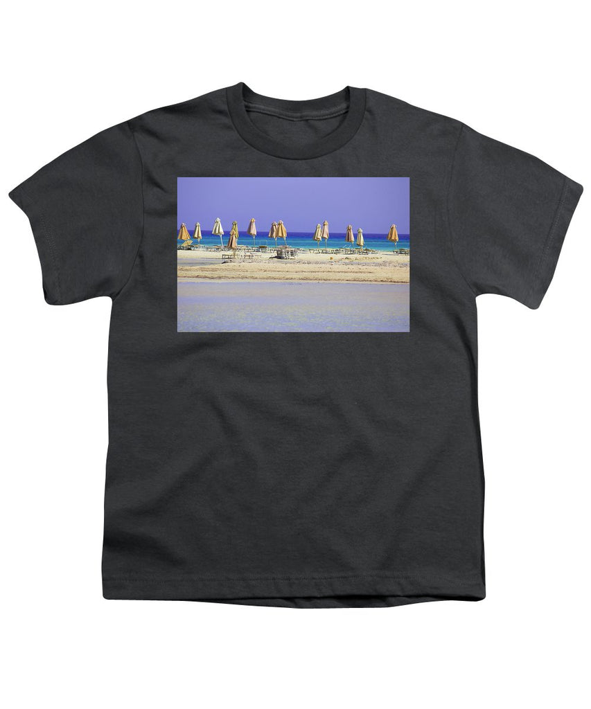 Beach, Sea And Umbrellas - Youth T-Shirt