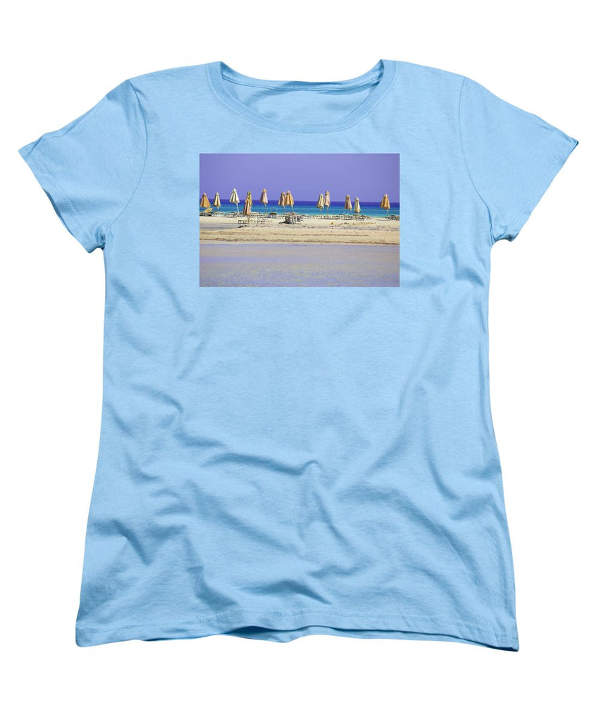 Beach, Sea And Umbrellas - Women's T-Shirt (Standard Fit)