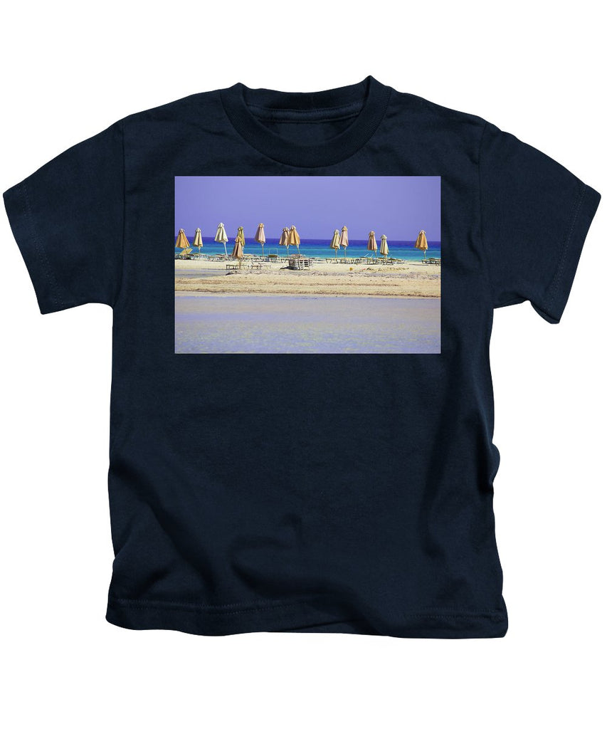 Beach, Sea And Umbrellas - Kids T-Shirt