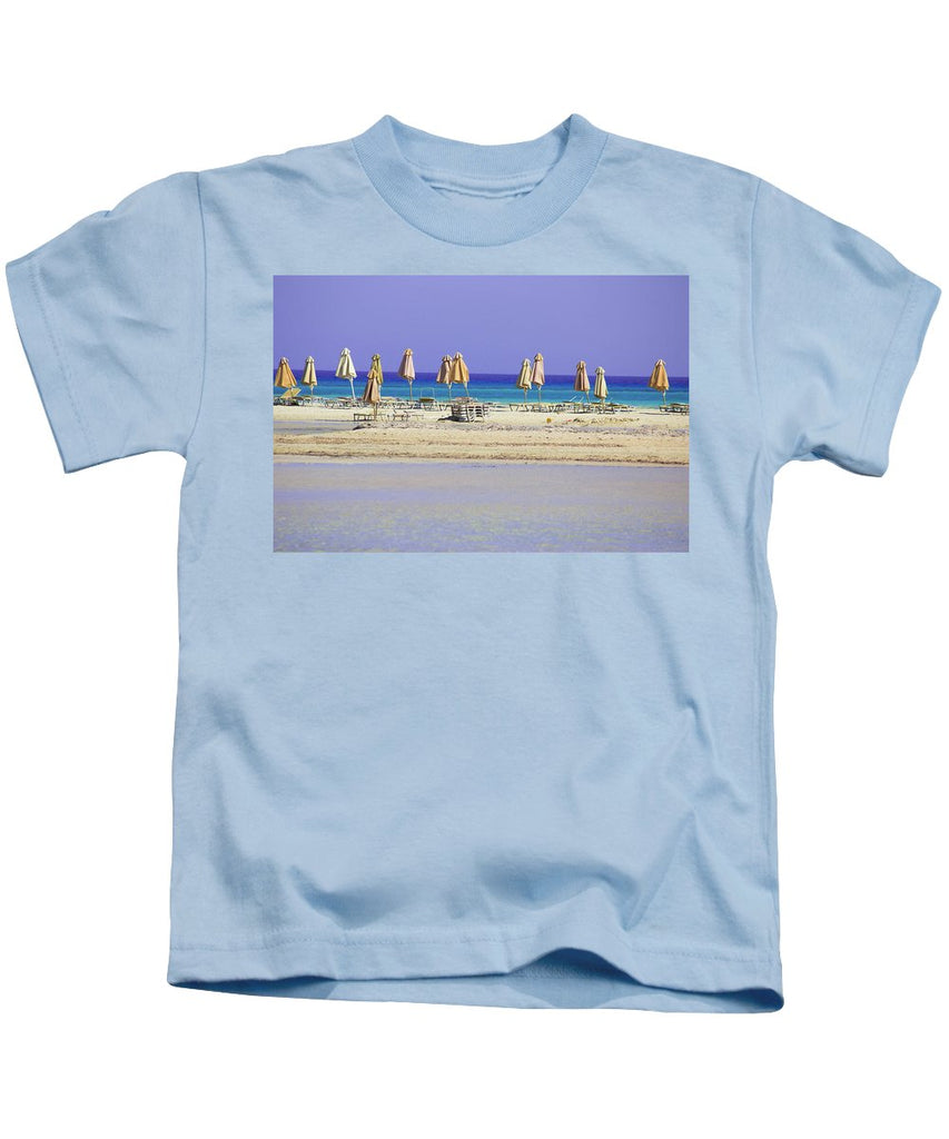 Beach, Sea And Umbrellas - Kids T-Shirt