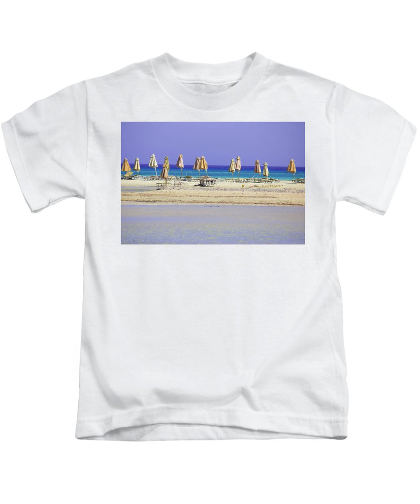 Beach, Sea And Umbrellas - Kids T-Shirt