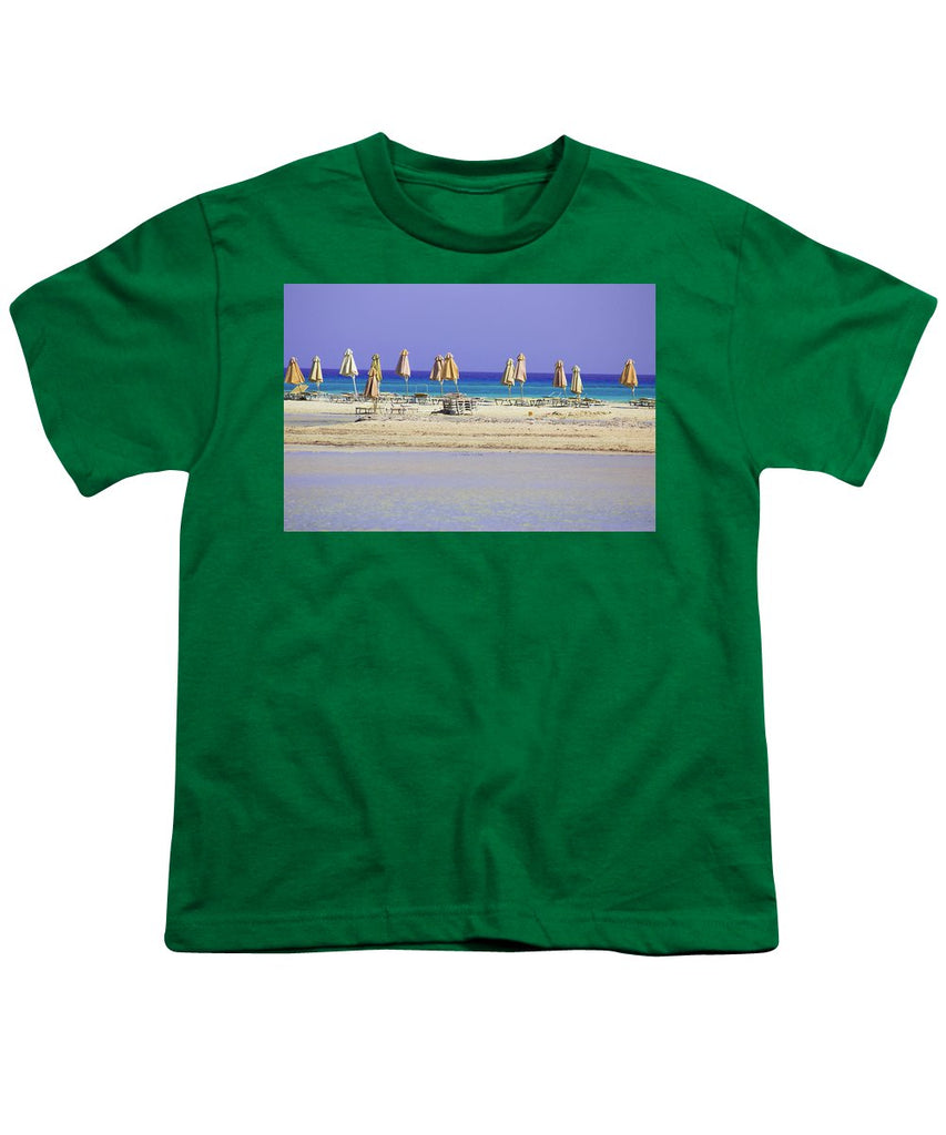 Beach, Sea And Umbrellas - Youth T-Shirt