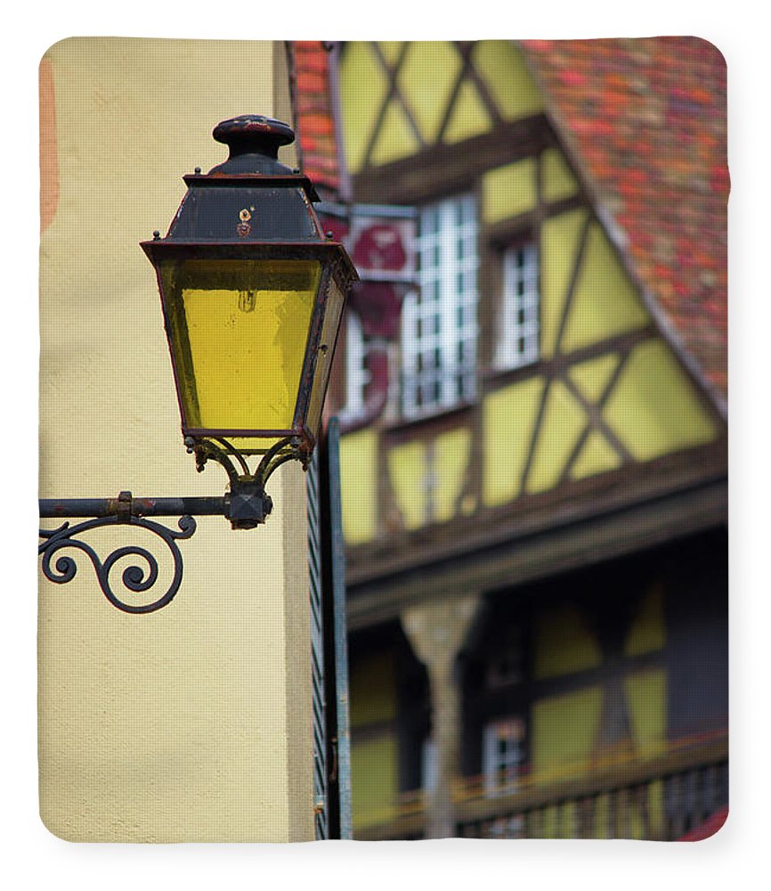 City Features Of Colmar - Blanket