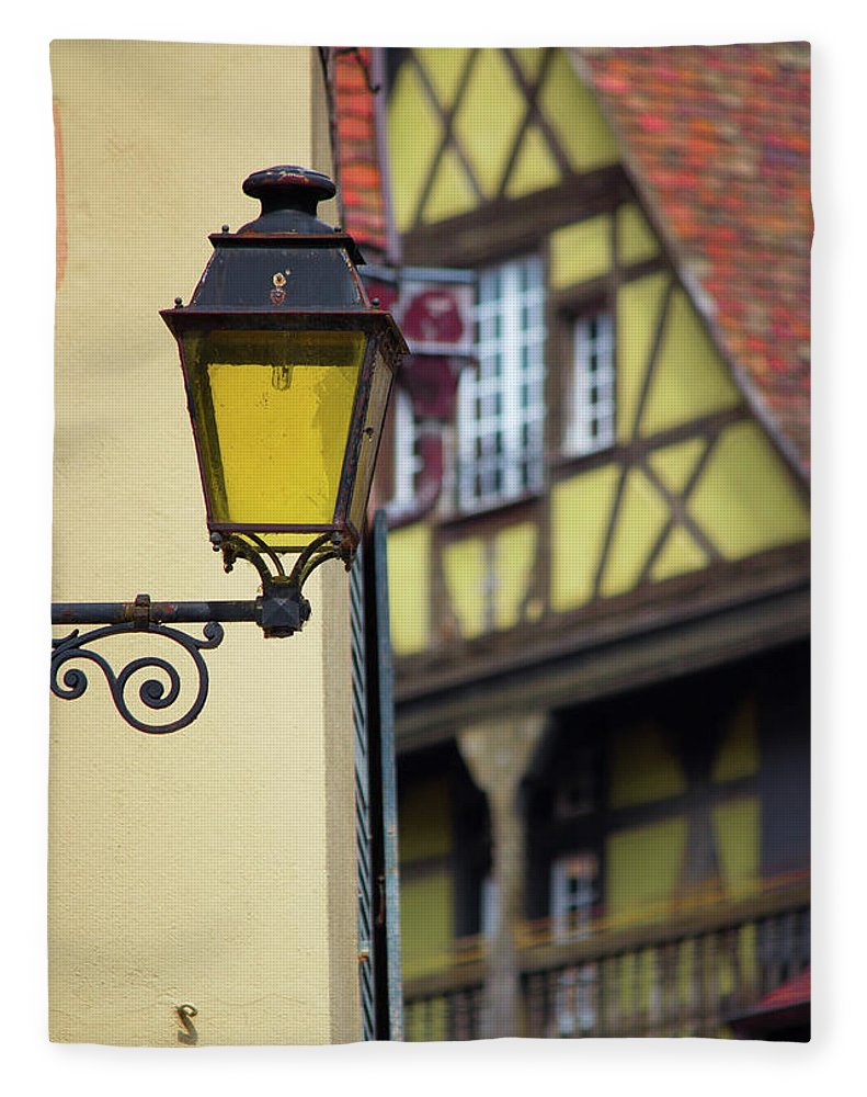 City Features Of Colmar - Blanket