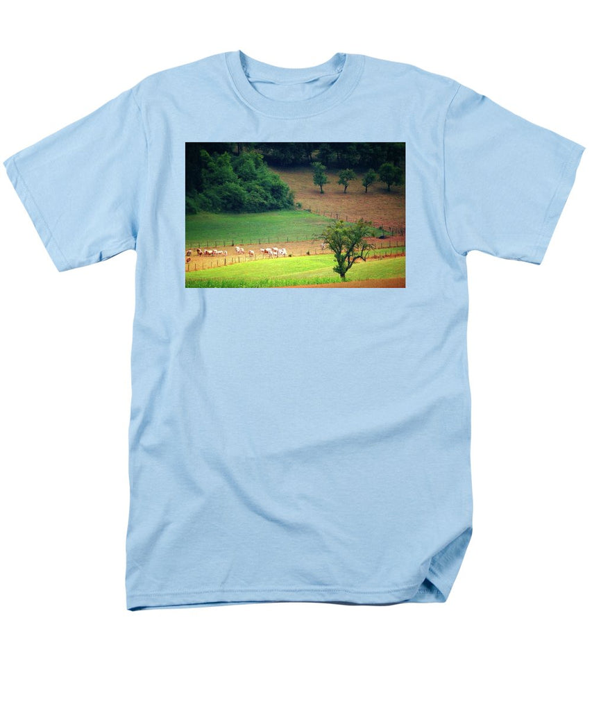 Countryside Landscape - Men's T-Shirt  (Regular Fit)