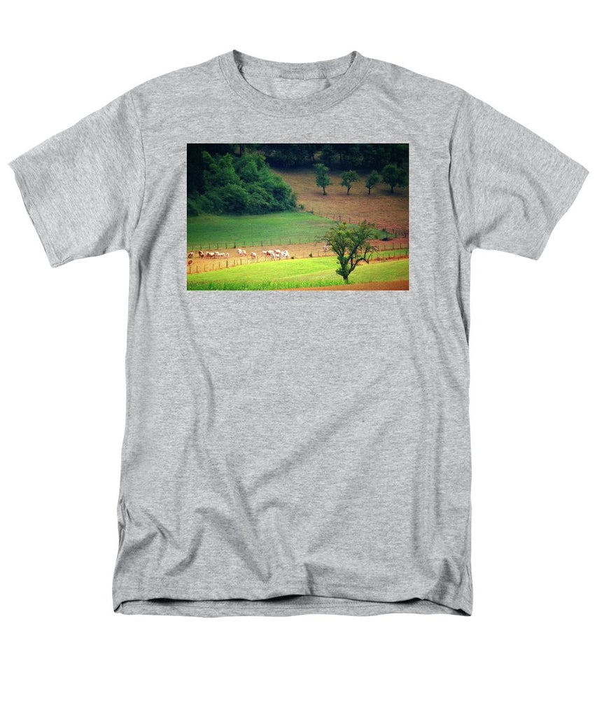 Countryside Landscape - Men's T-Shirt  (Regular Fit)