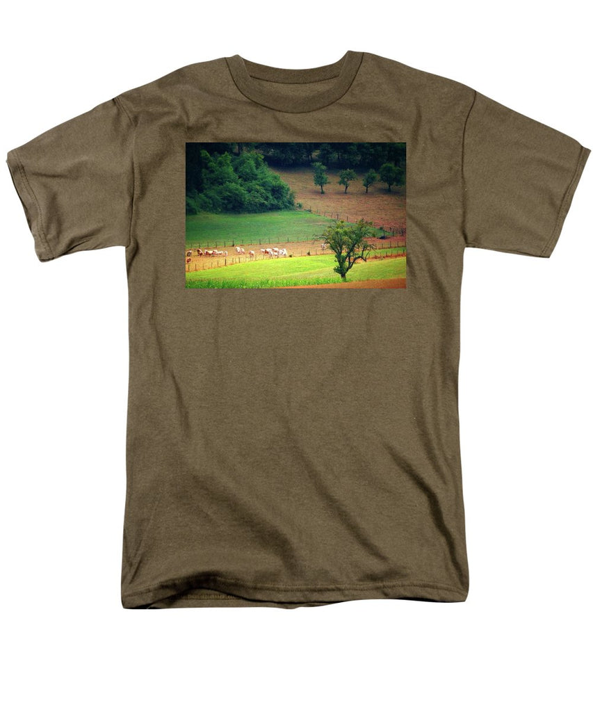 Countryside Landscape - Men's T-Shirt  (Regular Fit)