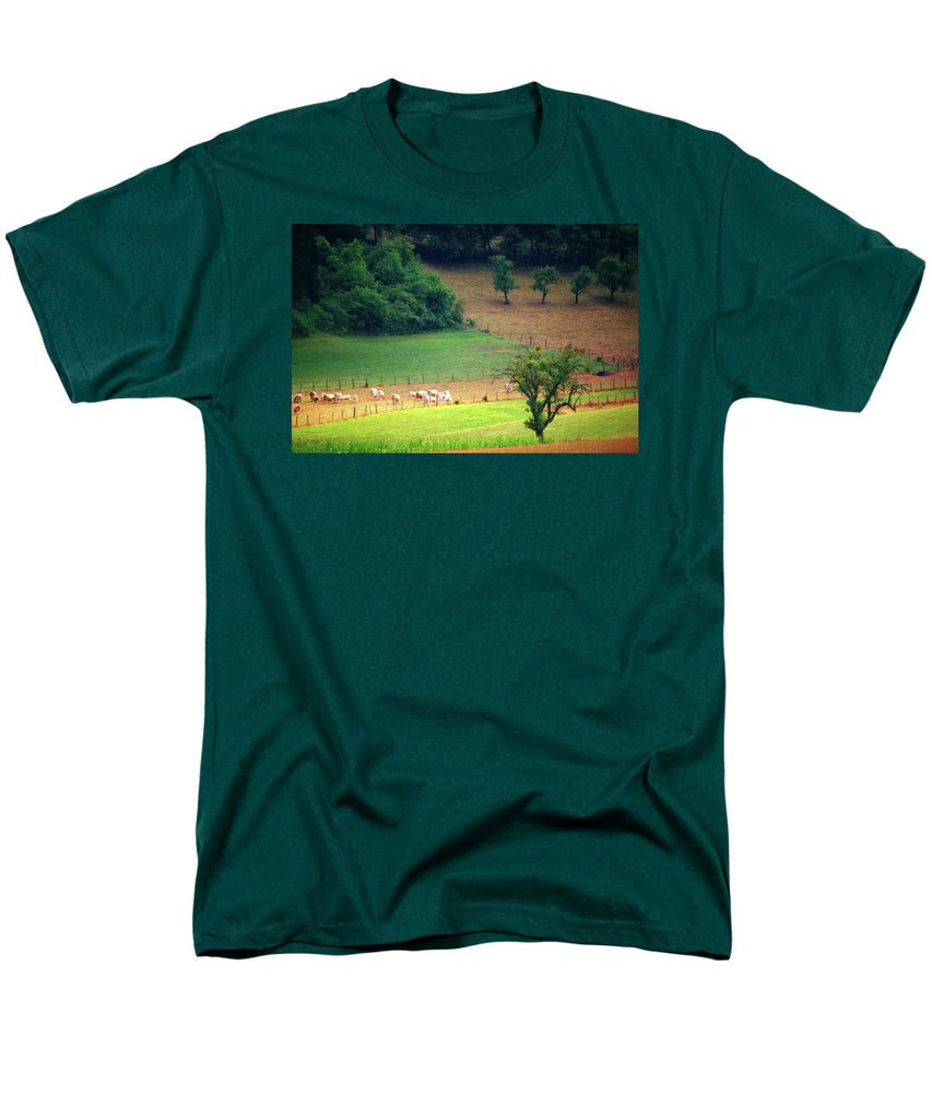 Countryside Landscape - Men's T-Shirt  (Regular Fit)