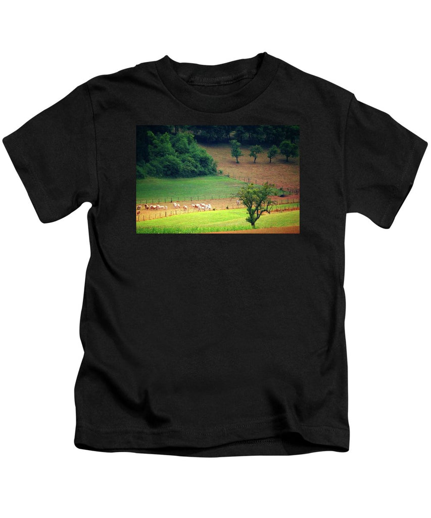 Countryside Landscape - Kids T-Shirt