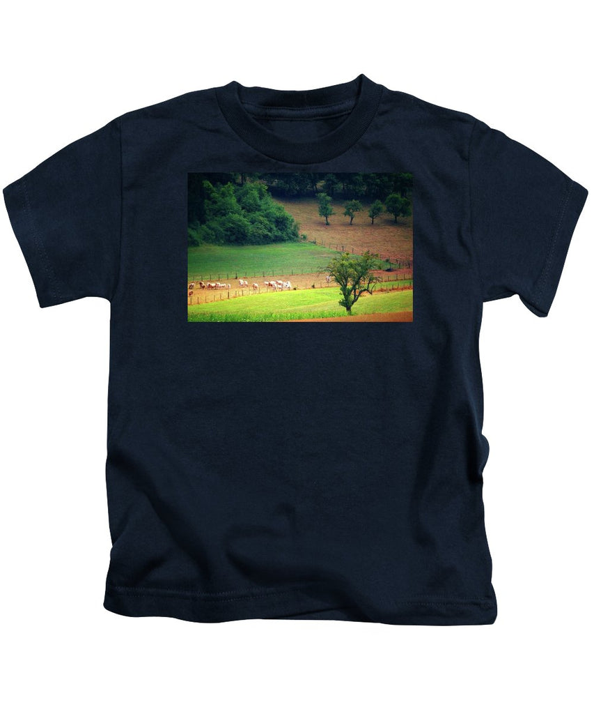 Countryside Landscape - Kids T-Shirt