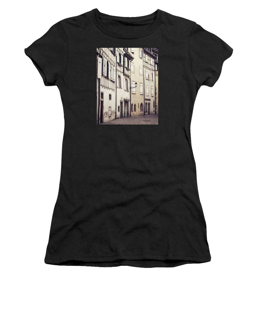 Empty Streets - Women's T-Shirt (Athletic Fit)