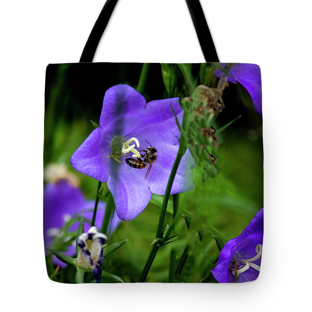 Garden's Wonders - Tote Bag