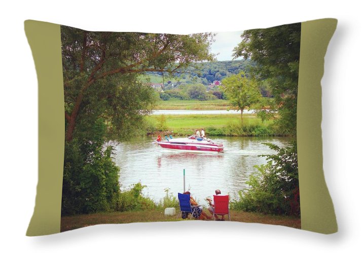 Idyllic Landscape - Throw Pillow