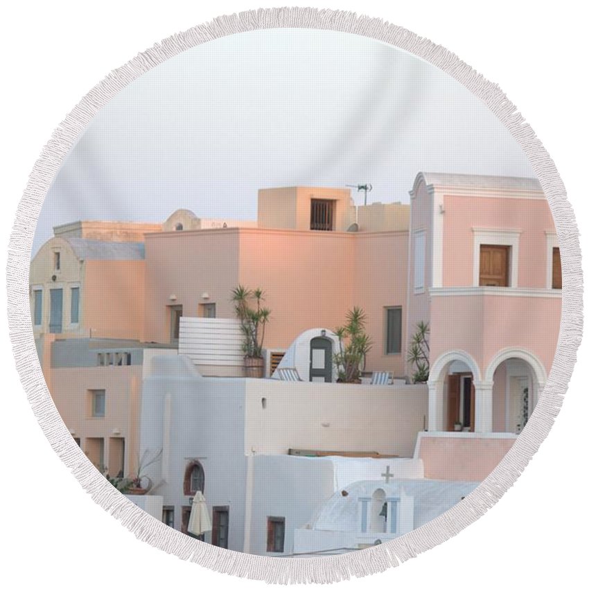 Oia Cityview - Round Beach Towel