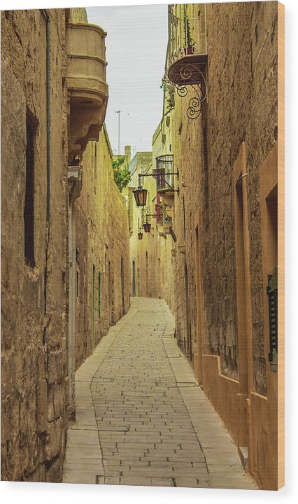 On The Streets Of Malta - Wood Print