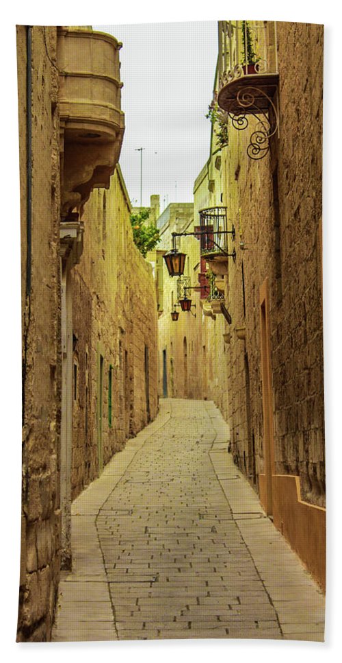 On The Streets Of Malta - Beach Towel