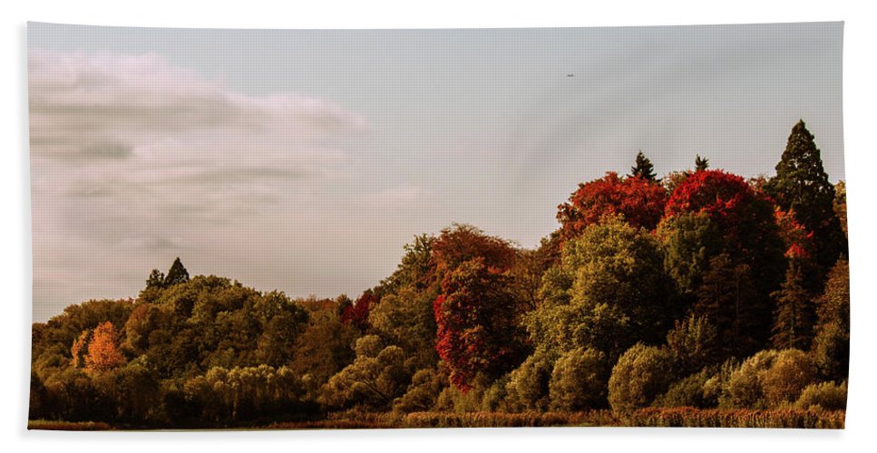 Stunning Surroundings In La Hulpe, Belgium - Beach Towel